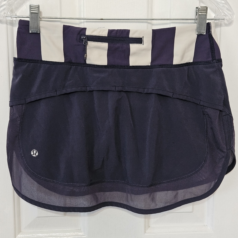 Lululemon Hotty Hot Skirt Cadet Blue Steep Stripe Swift Women's Size 4 Skort - Picture 9 of 10